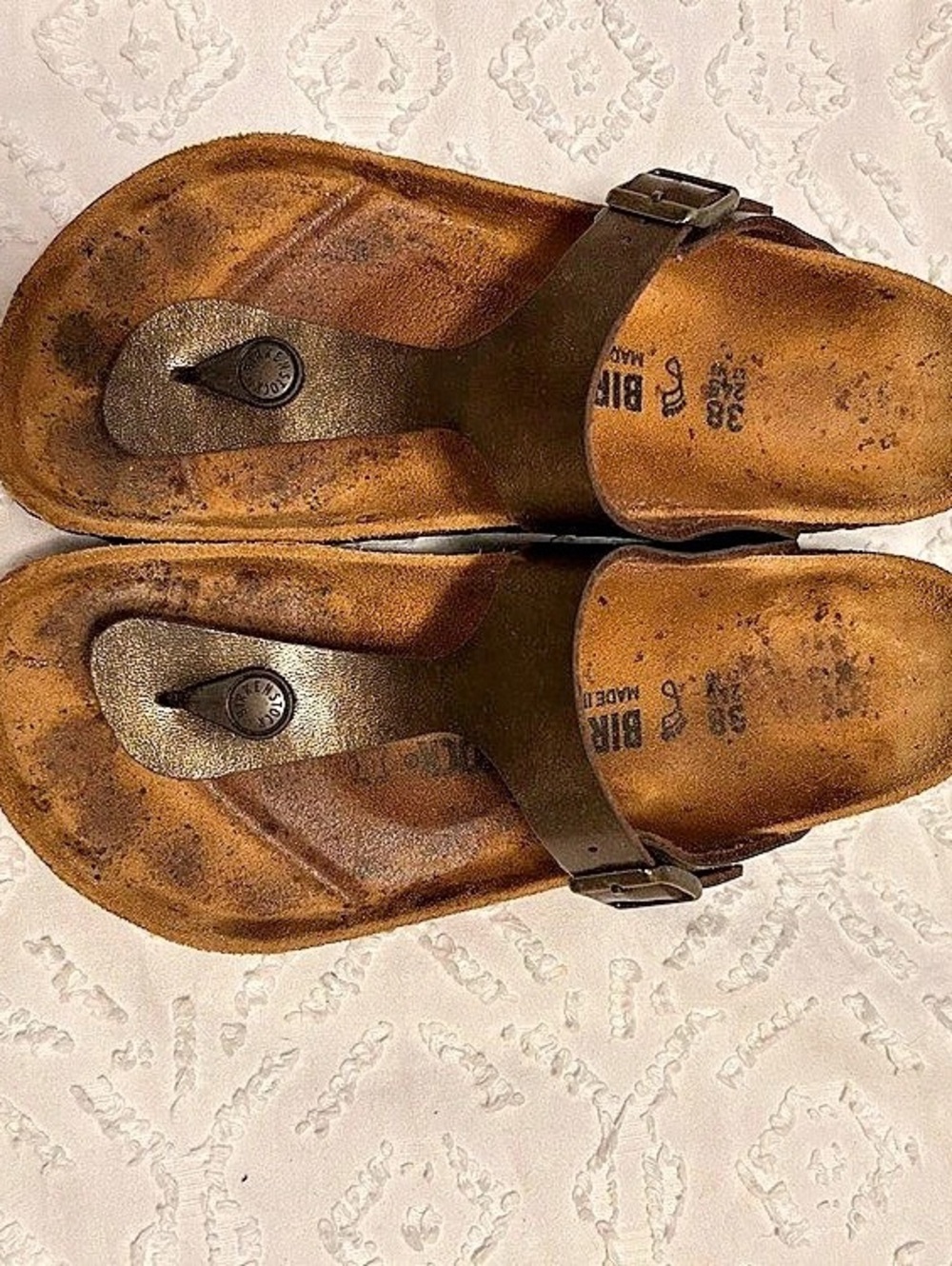 Birkenstock Gizeh Brown Slide Sandals